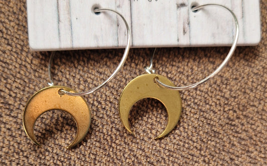 Medium Brass Crescent Moon Earrings