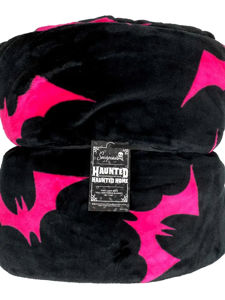 Sourpuss Luna Bats Full Size Blanket Black/Neon Pink